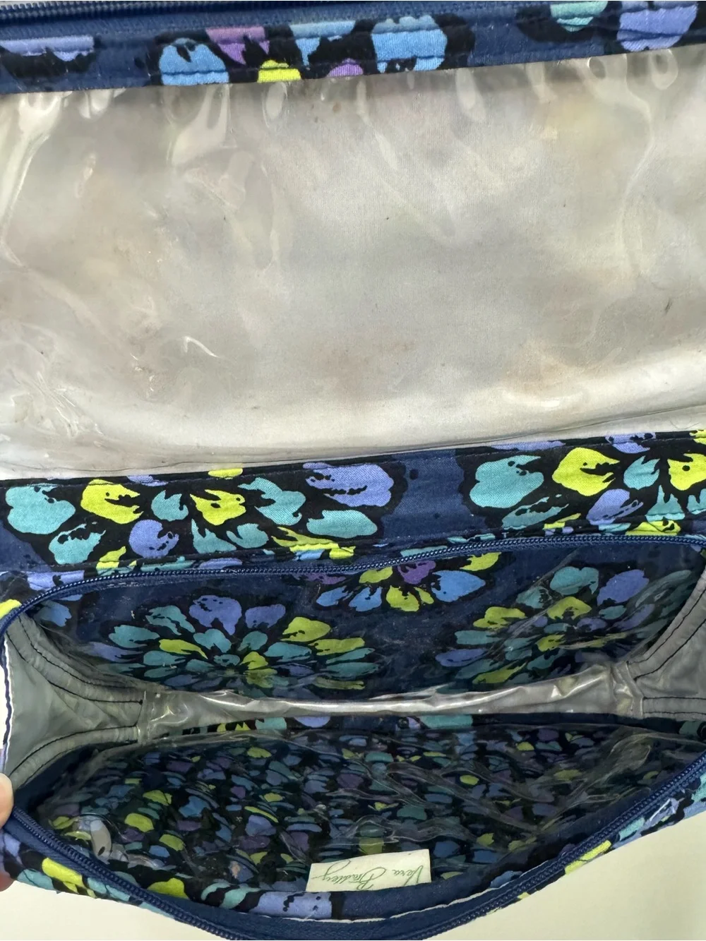 Vera Bradley Hanging Organizer | Travel Toiletry Storage Bag